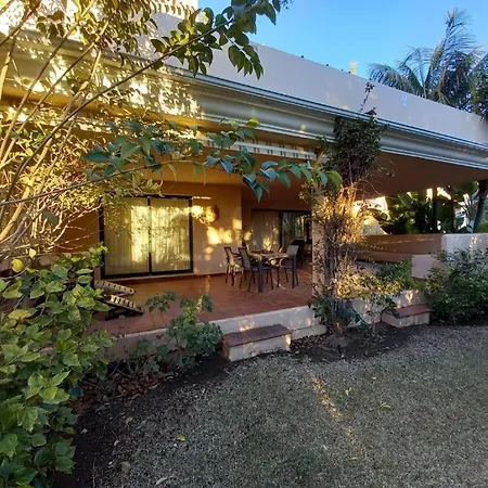 Stunning 2-bedroom Townhouse In Lomas De Cabopino, 马尔韦利亚
